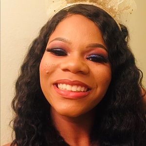 Meet your Posher, Melvanisha